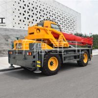 四驅(qū)越野行走吊車(chē)全液壓吊車(chē)質(zhì)量怎么樣祥德重工