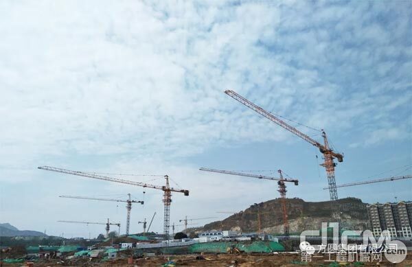 方圓塔機(jī)施工現(xiàn)場(chǎng)