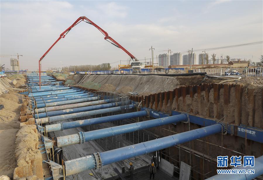 #(社會(huì))(1)河北宣化:地下綜合管廊工程施工忙