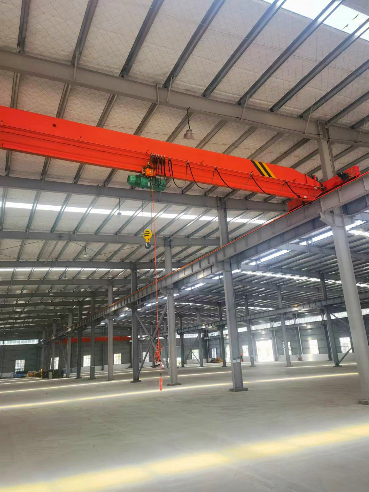 成都起重機(jī)KBK行車、四川新盛華起重機(jī)有限公司！